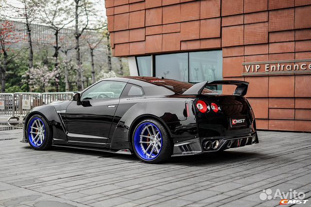Кованые двухсоставные диски cmst на Nissan GT-R Кованые двухсоставные диски cmst на Nissan GT-R