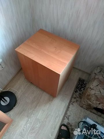 Тумба на колесиках Тумба на колесиках