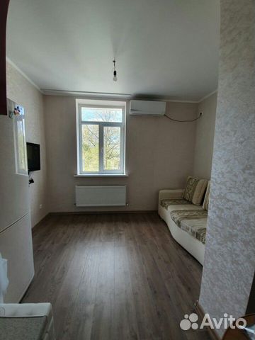 1-к квартира, 46 м², 3/5 эт. 1-к квартира, 46 м², 3/5 эт.