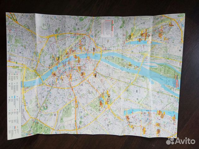 Путеводители по Будапешту. 2006 Путеводители по Будапешту. 2006