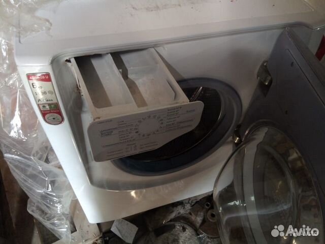 Стиральная машина Ariston Hotpoint Стиральная машина Ariston Hotpoint