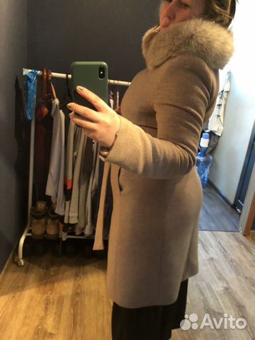 Пальто шерстяное с натуральным мехом Пальто шерстяное с натуральным мехом