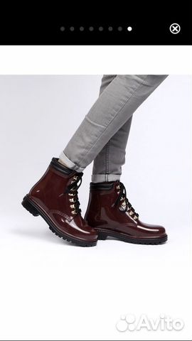 Резиновые ботинки