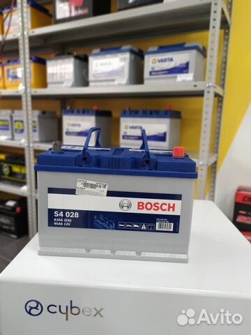 Аккумулятор 95Ah Bosch 830A S4 028 D31L обратный