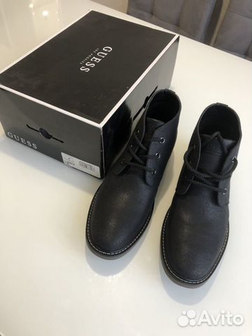 Новые ботинки Guess Новые ботинки Guess