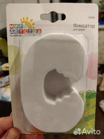 Блокиратор, фиксатор, защита на мебель