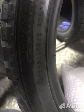 Nokian Hakkapeliitta 8 255/3519 и 225/40R19 новые Nokian Hakkapeliitta 8 255/3519 и 225/40R19 новые