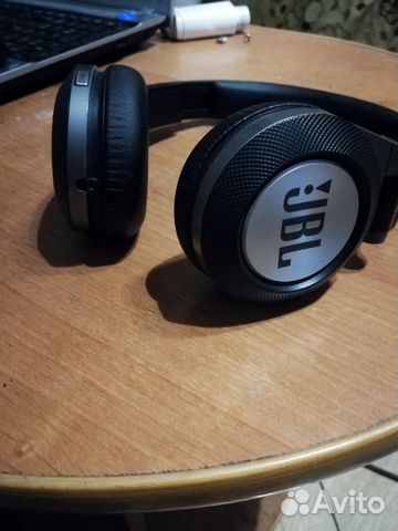 Наешники JBL Bluetooth
