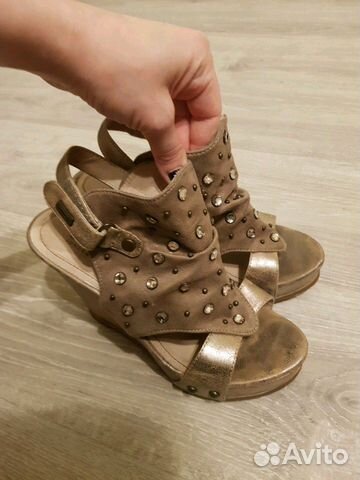 Босоножки Carnaby 38р Босоножки Carnaby 38р