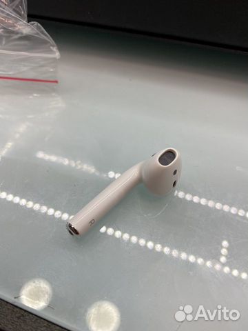 Наушники AirPods 2 правый Наушники AirPods 2 правый