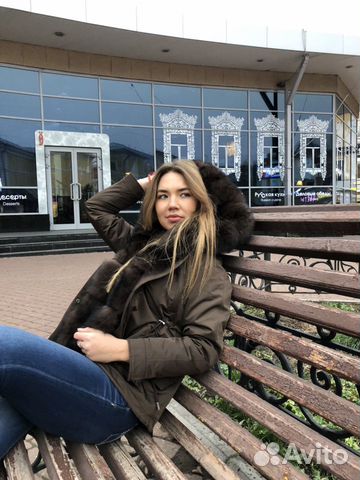 Парка с натуральным мехом песца