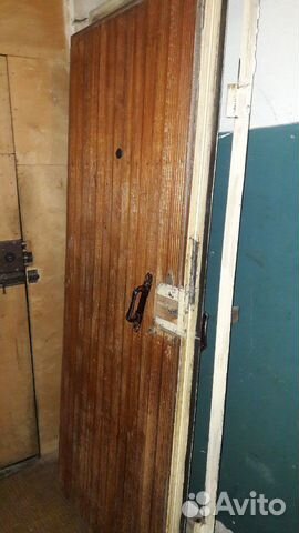 Дверь входная железная б/у Дверь входная железная б/у