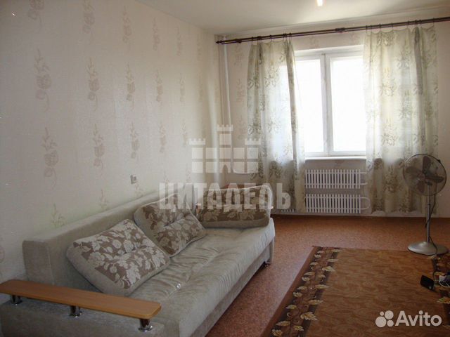 2-к квартира, 52 м², 8/10 эт.