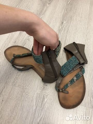 Сандалии Сандалии