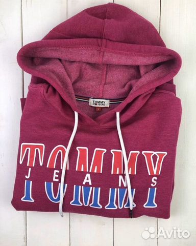 Свитшот Tommy Jeans Женский Свитшот Tommy Jeans Женский