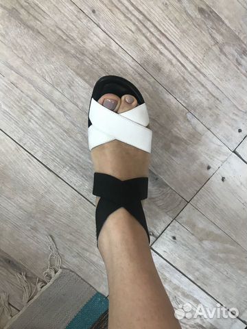 Босоножки женские Calvin Klein