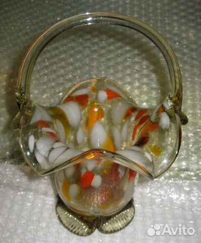 Ваза корзинка, конфетница, гутная техника,1958 год Ваза корзинка, конфетница, гутная техника,1958 год