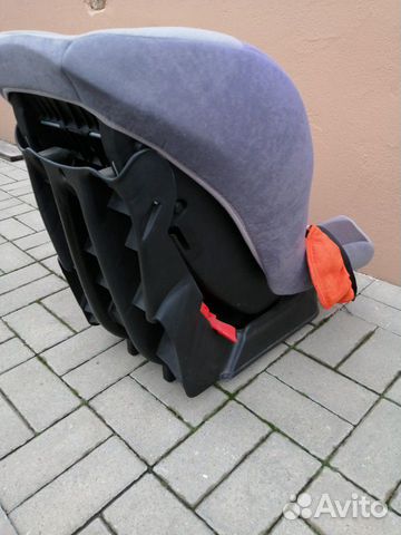 Детское автомобильное кресло