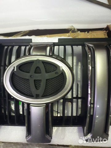 Заводская решотка Toyota Land Cruiser Prado Заводская решотка Toyota Land Cruiser Prado
