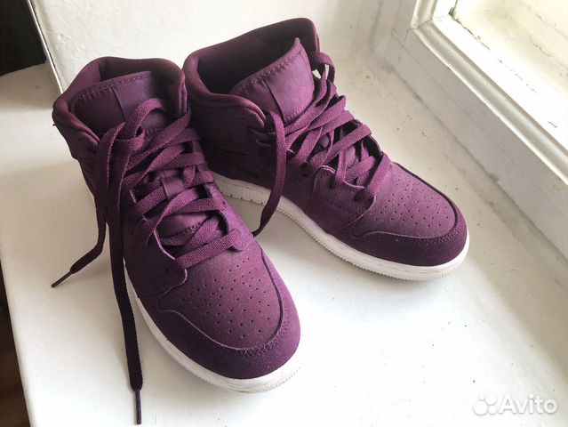 Кроссовки Nike Air Jordan, размер 37,5 Кроссовки Nike Air Jordan, размер 37,5
