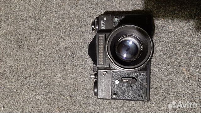 Фотоаппарат Зенит ET с объективом Helios 44-2 Фотоаппарат Зенит ET с объективом Helios 44-2