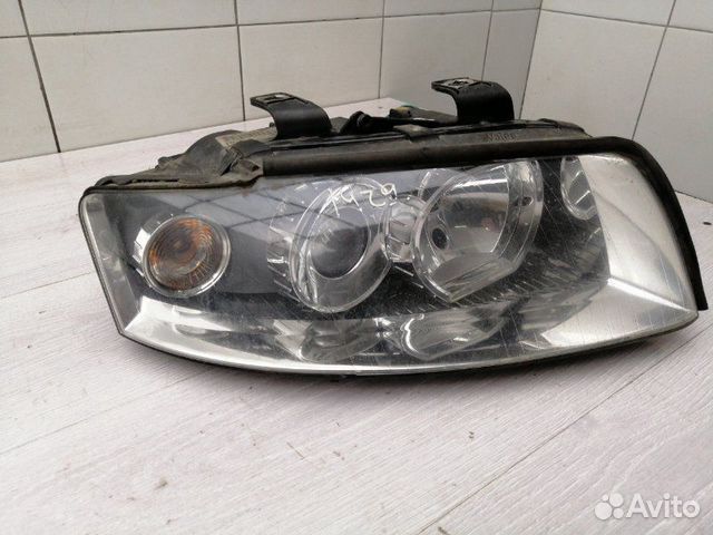 Фара правая Audi A4 B6 ALZ 2004