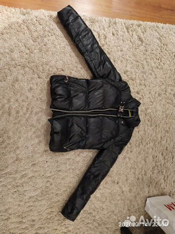 Женский пуховик Versace jeans оригинал Женский пуховик Versace jeans оригинал