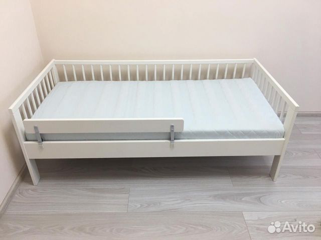 Детская кровать Детская кровать