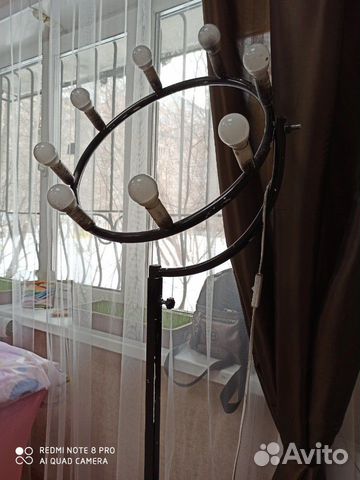 Лампа визажиста Лампа визажиста