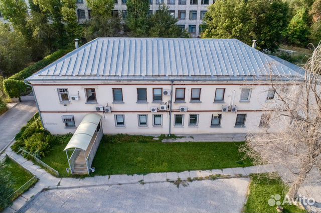 Помещение в аренду, 550 м²