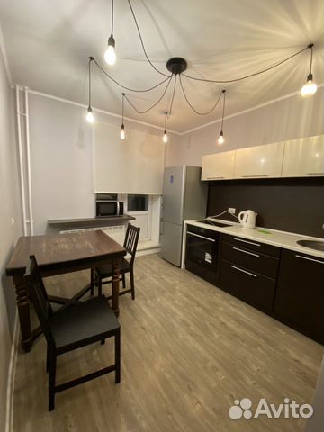 1-к квартира, 38 м², 8/10 эт.