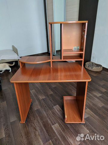 Компьютерный стол Компьютерный стол