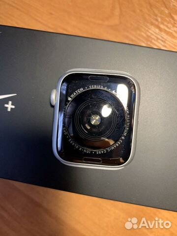 Apple Watch 4 44мм