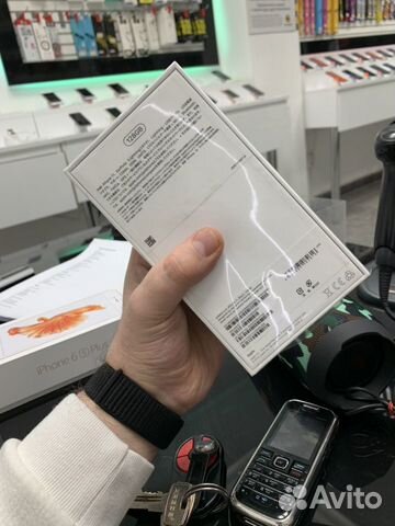 Телефон iPhone 11 64GB A2221 (год гарантии)