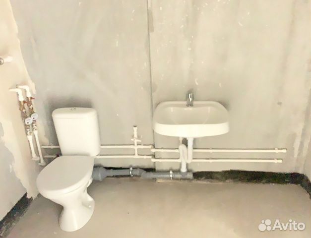 2-к квартира, 42 м², 10/18 эт. 2-к квартира, 42 м², 10/18 эт.