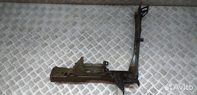 Суппорт панели правый Toyota Camry V70 viii Суппорт панели правый Toyota Camry V70 viii