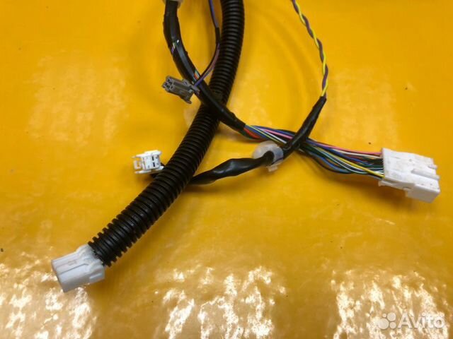 Проводка двери передняя левая Nissan Patrol Y62