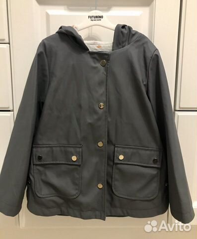 Прорезиненная куртка Kiabi 6A 114-119 cm