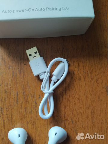 Новые беспроводные наушники i12 tws(без коробки) Новые беспроводные наушники i12 tws(без коробки)
