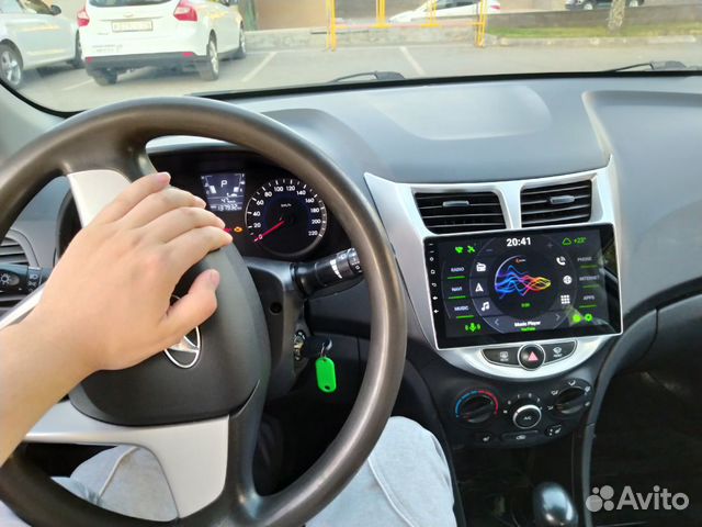 Hyundai Solaris 1.4 AT, 2013, 139 000 км