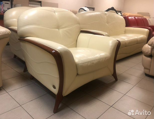 Итальянский кожаный диван с 2 креслами, Nieri