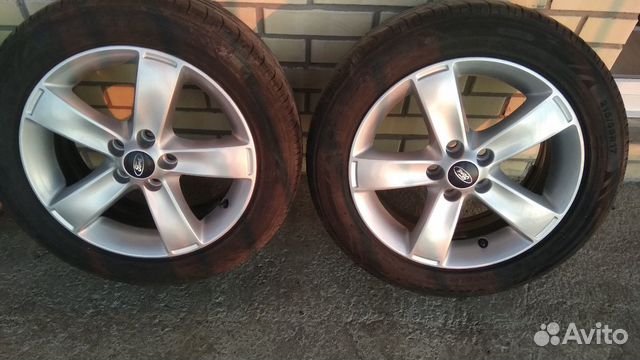 Комплект колес в сборе для Ford r17 5x108 Комплект колес в сборе для Ford r17 5x108