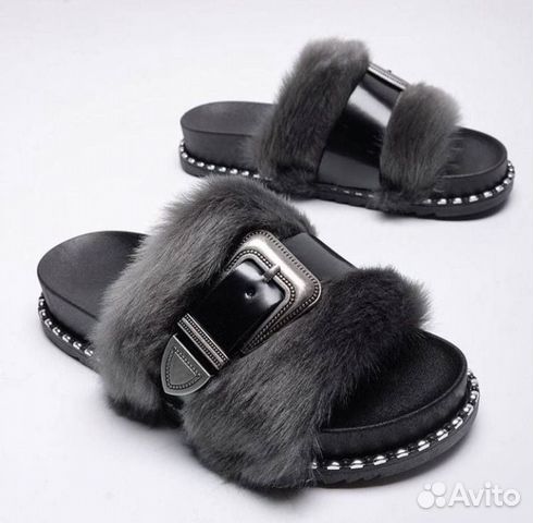 Шлёпанцы Шлёпанцы