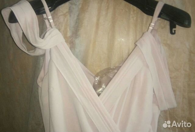 Платьеплатье со шлейфом Платьеплатье со шлейфом