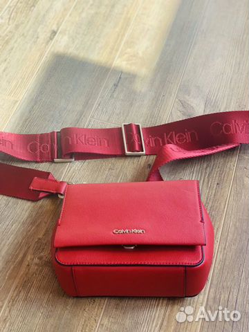 Сумка красная Calvin Klein оригинал Сумка красная Calvin Klein оригинал