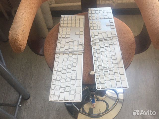 Две клавиатуры мак А1143 проводные с дефектами Две клавиатуры мак А1143 проводные с дефектами