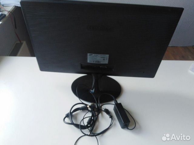 Монитор Samsung 24 дюйма