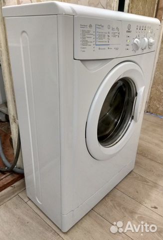 Стиральная машина Indesit wiul 103 с гар 3 мес Стиральная машина Indesit wiul 103 с гар 3 мес