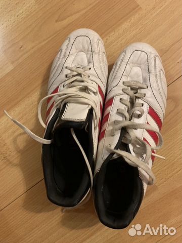 Бутсы Adidas Бутсы Adidas