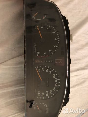 Панель приборов Subaru Legasi I